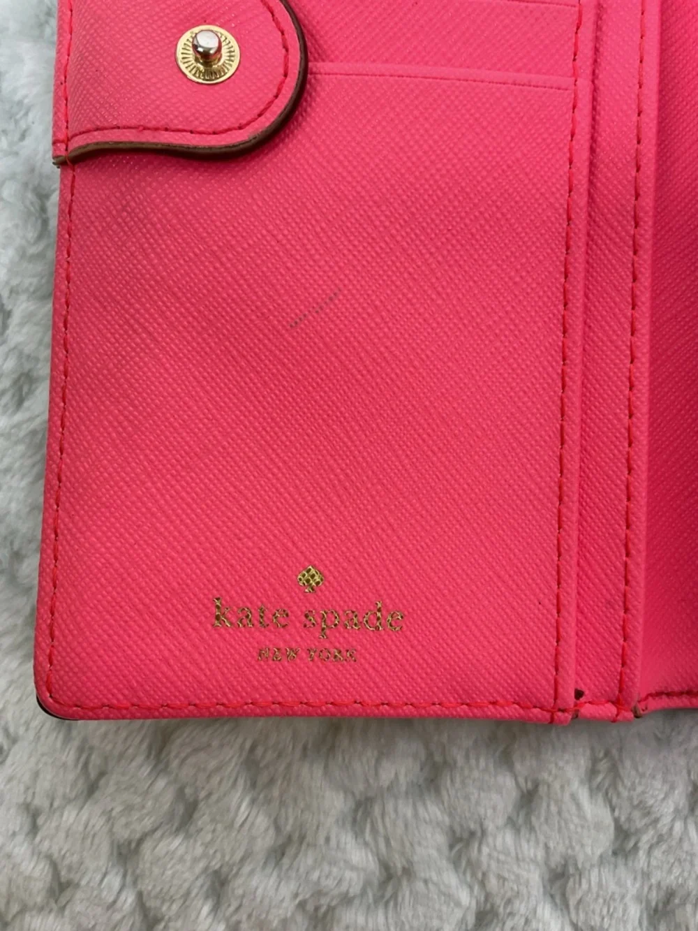 Kate Spade Laurel Way Stacy Abstract Pink White Bifold Wallet
